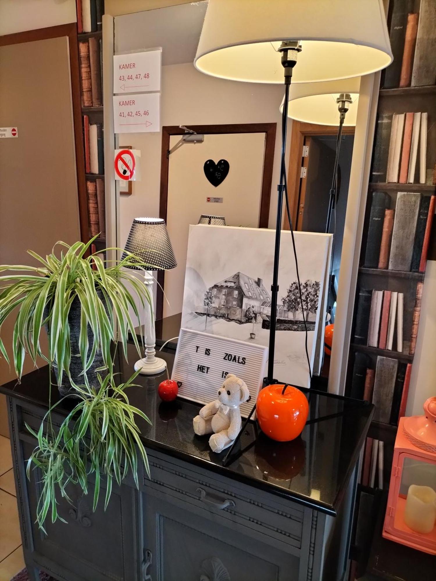 Boutique Hotel Butler Zuienkerke Luaran gambar
