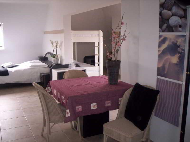 Boutique Hotel Butler Zuienkerke Luaran gambar